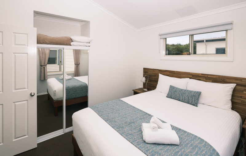 BIG4 Middleton Beach Spa Chalet Couples 28 1500px 2026