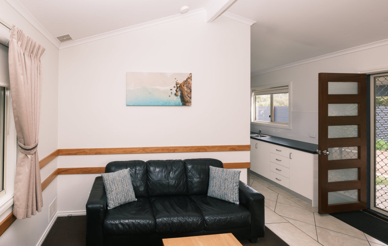 BIG4 Middleton Beach Spa Chalet Family 2026 17 1500px 2026