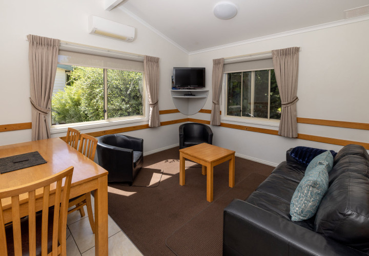 MB Spa Chalet Family 1500px 03