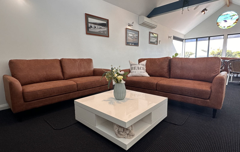 BIG4 Middleton Beach Conferences Meetings Guest Lounge space 4 1200px