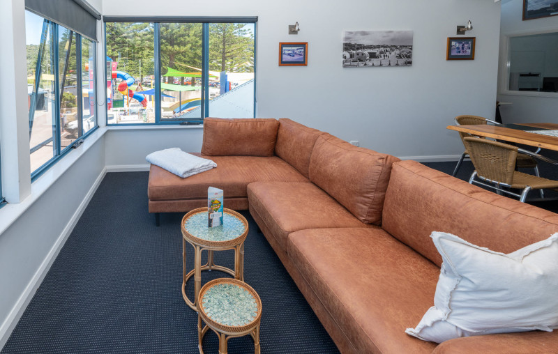 big4 middleton beach albany guest lounge ocean views